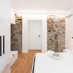 Apartment Dn Art - D First Floor With View Terrace And Hot Tub Blevio