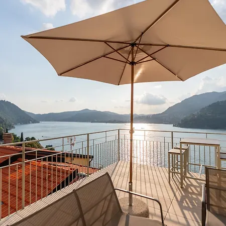 Apartment Dn Art - D First Floor With View Terrace And Hot Tub Blevio