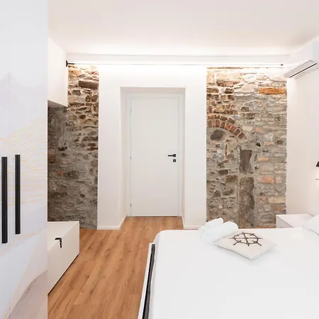 Appartement Dn Art - D First Floor With View Terrace And Hot Tub Blevio